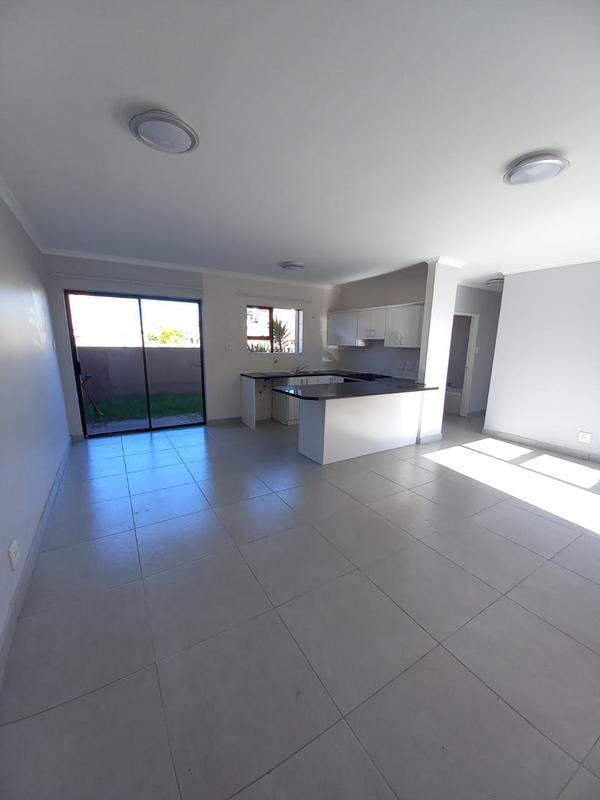 To Let 2 Bedroom Property for Rent in Sunningdale Western Cape